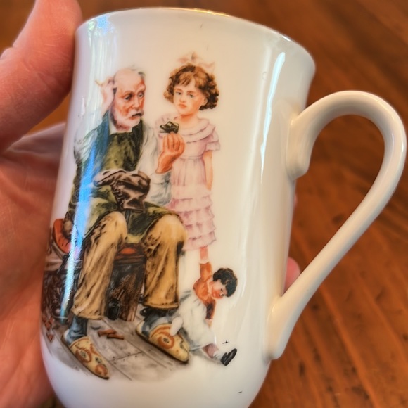 “The Cobbler” - Norman Rockwell Museum Collections, Inc. Mug - 1986 - Picture 3 of 10